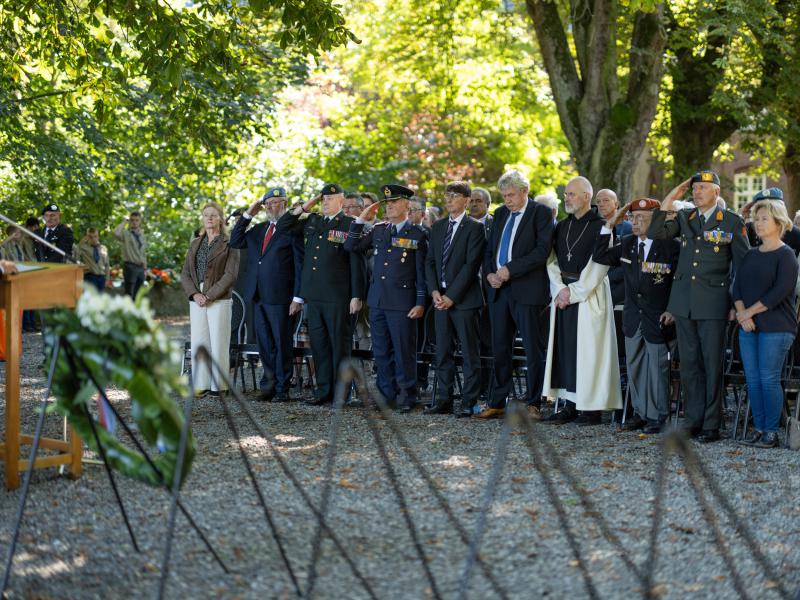 ../public/images/images/fotos/2023/Op Vleugels Der Vrijheid - 24 sept 2023 - 114.jpg